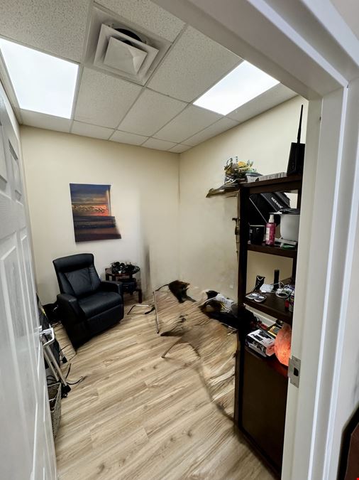 Ormond Beach US1 Office / Retail - 1,366 SF