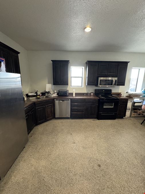 Sale-Leaseback Investment Opportunity!