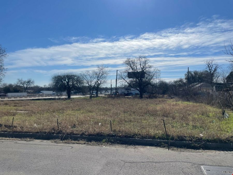 713 E Jefferson Ave, Fort Worth