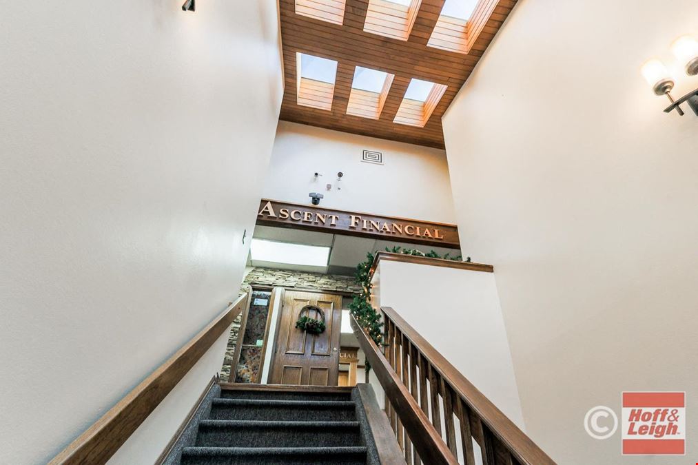 5875 Lehman Drive