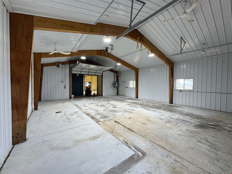1239 Hemlock Drive