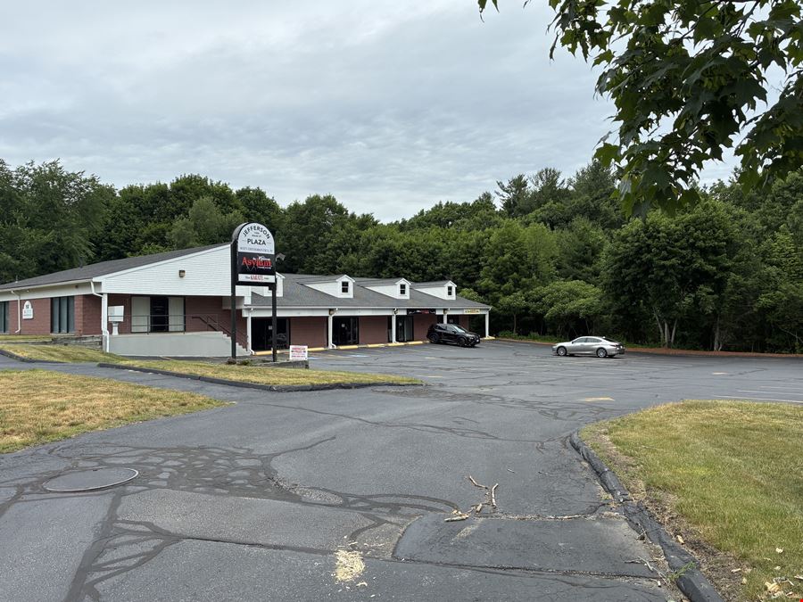 1406 Main St