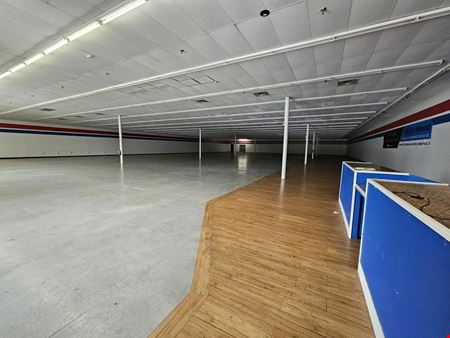 Preview of commercial space at 1317 Gause Boulevard