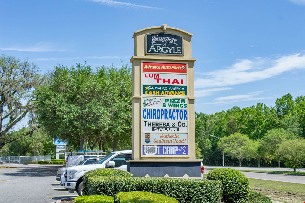 Shoppes of Argyle Forest