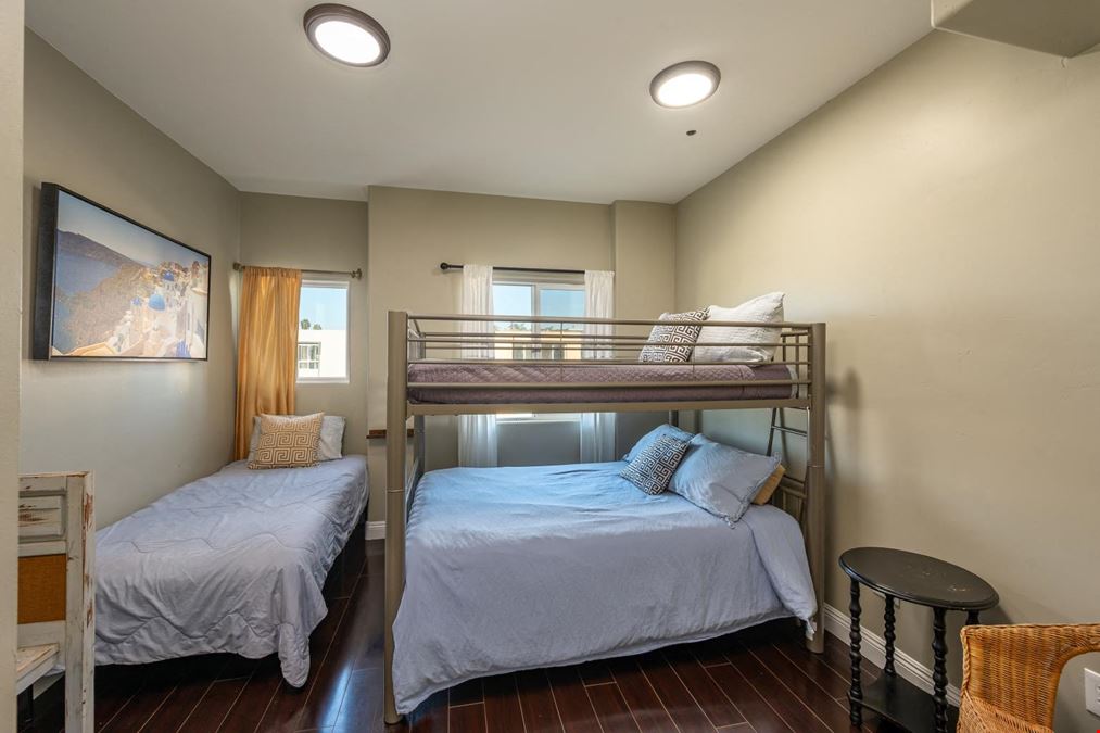 4741Point Loma 