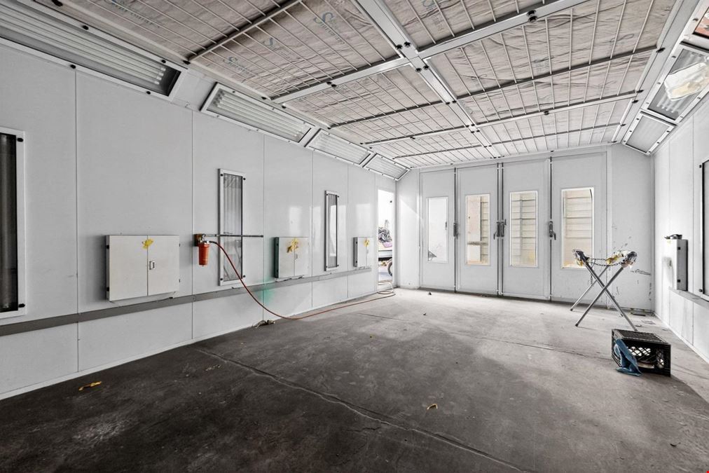 NORTH I25 TWO TENANT WAREHOUSE WITH YARD