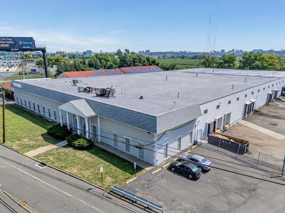 Preview of Industrial space for Rent at 350 Secaucus Road