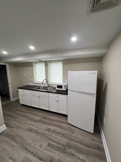 1223 W Chester Pike