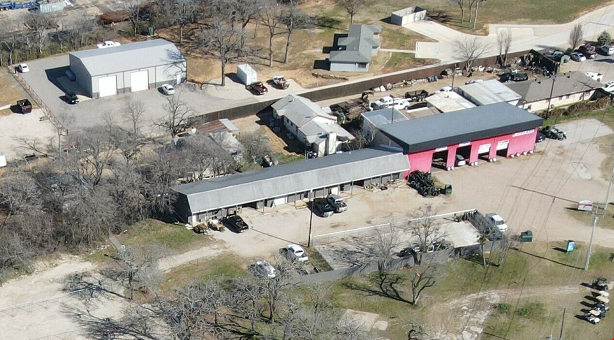 3228 Fort Worth Dr