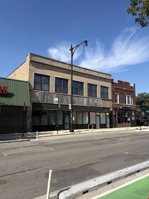 3330 N Milwaukee Ave