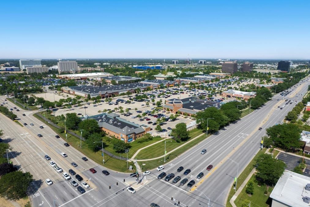 Woodfield Village Green