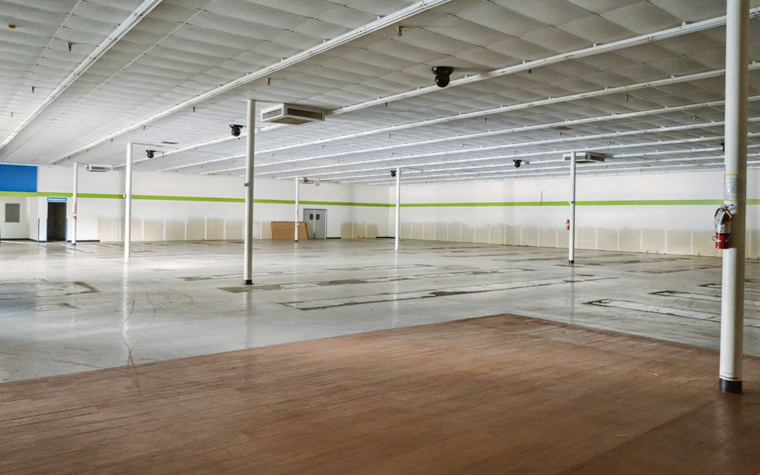Oakdale Plaza