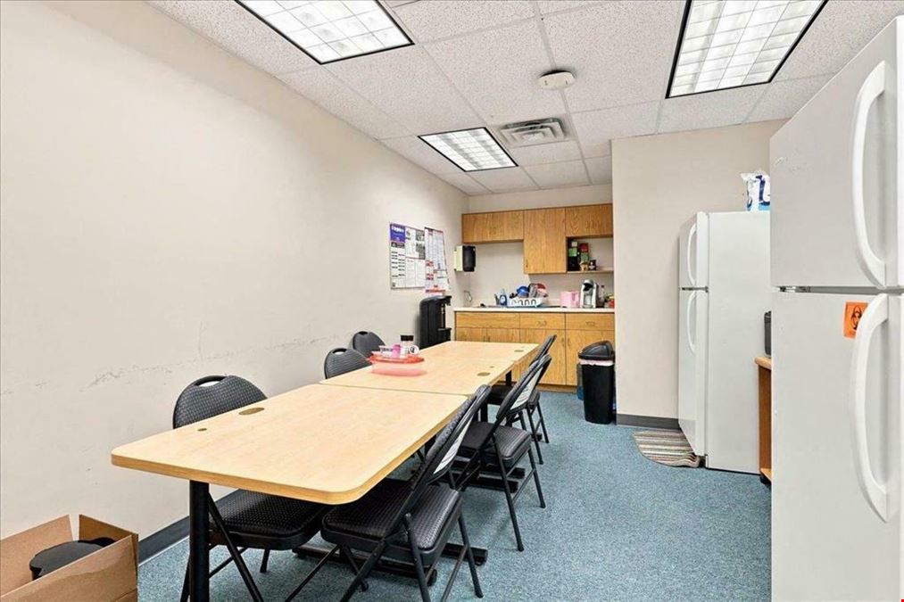 TURNKEY MEDICAL & PROFESSIONAL OFFICE IN MCGAHEYSVILLE