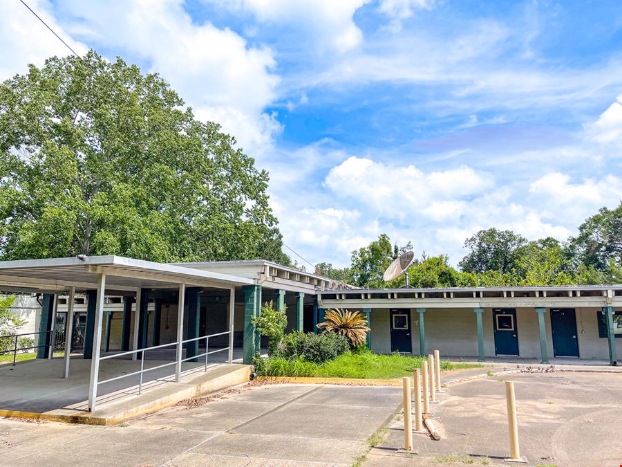 Former School on ±2 Acres with Redevelopment Potential