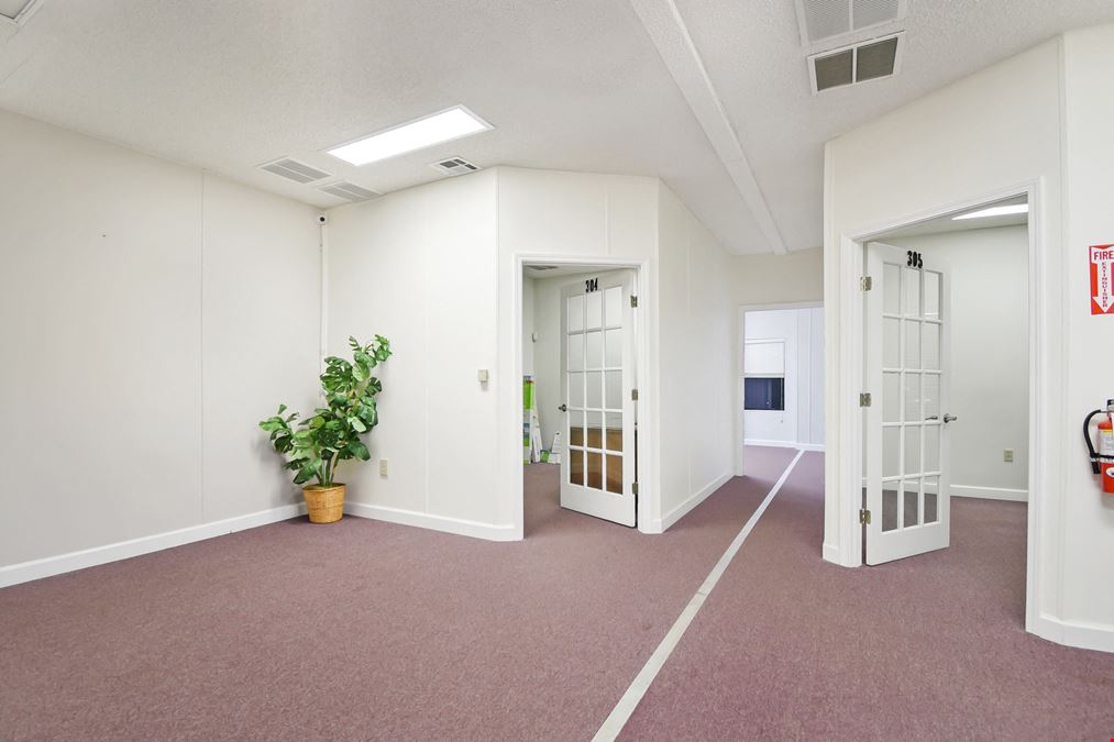 1535 State Road 207