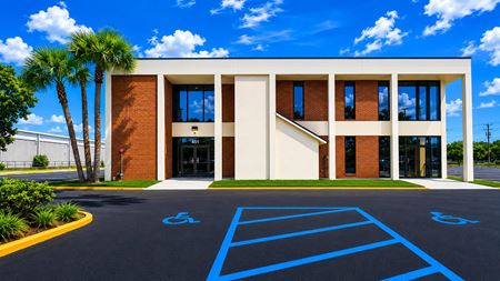 Preview of Office space for Sale at 851 Southeast Johnson Avenue