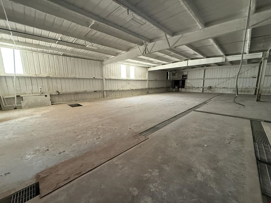 906 E 66th St- Back Building