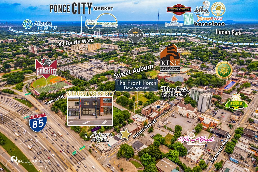 Lounge/Retail Building | ± 2,800 SF