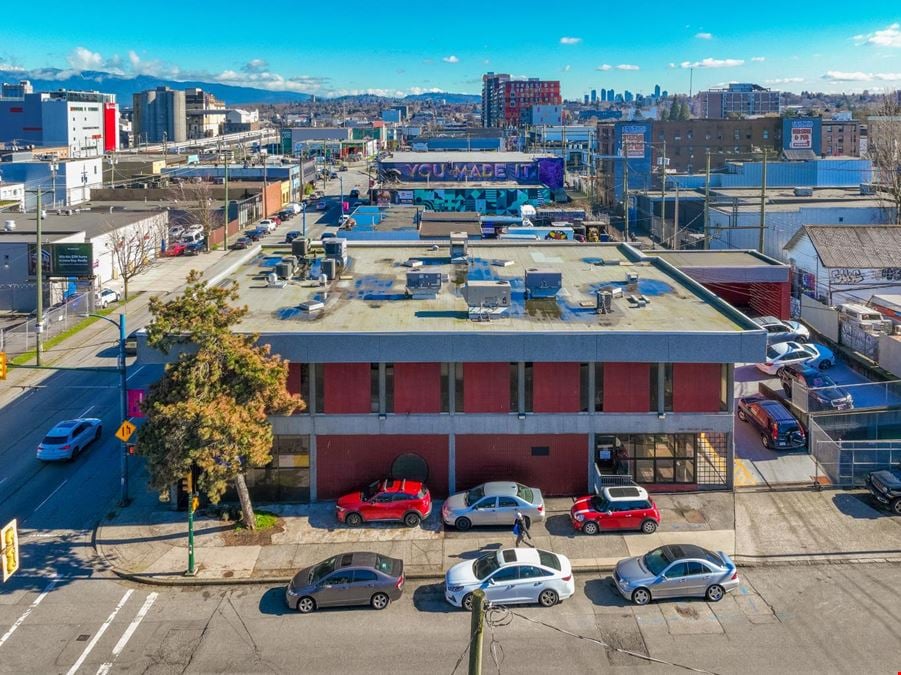 For Sale - 330 Heatley Avenue 