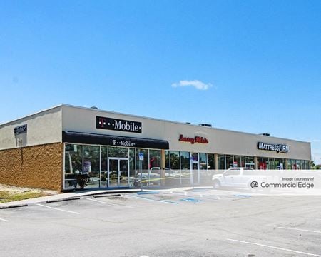 Preview of Retail space for Rent at 40908 US Highway 19 North