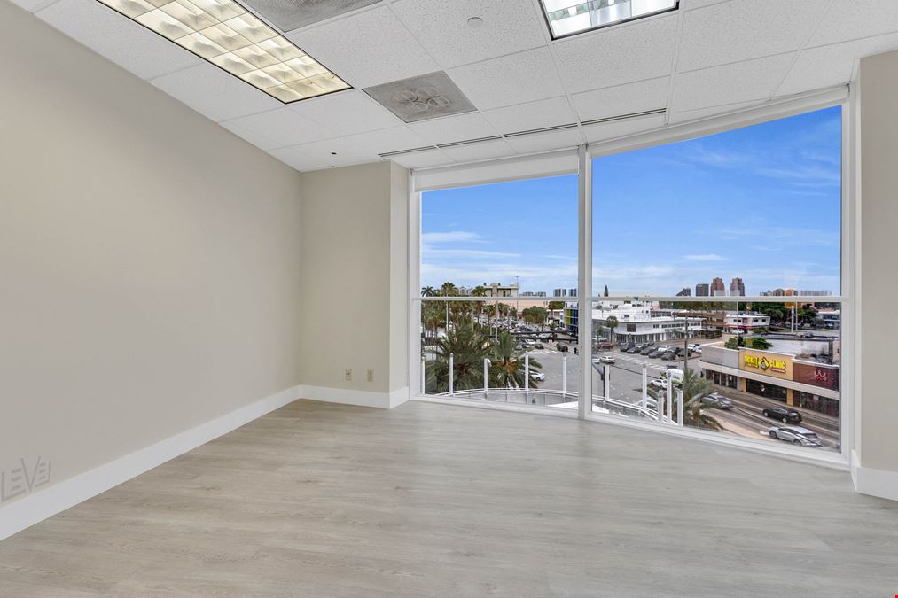 Oaklyn Office