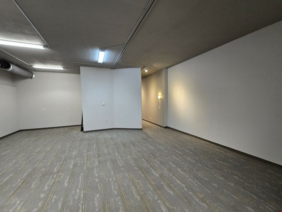 Park Ridge Galleria Suites