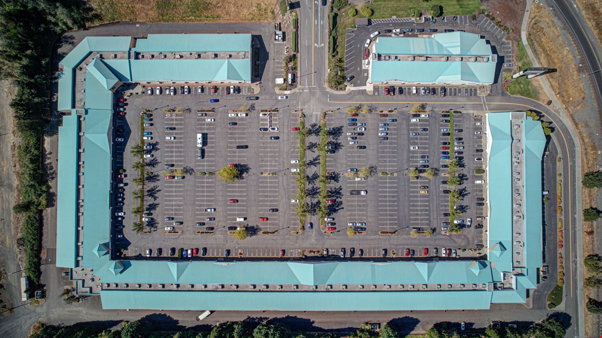 Columbia Gorge Outlets