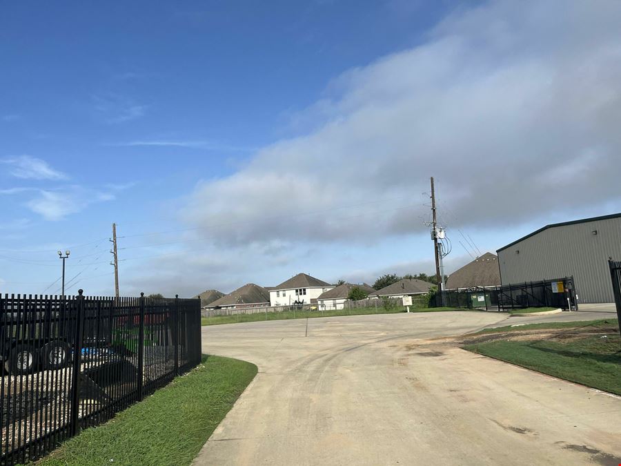 21627- Rhodes Rd. Business Park (Suite G/H)