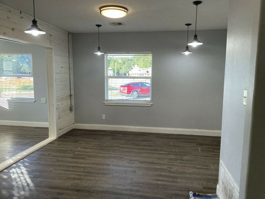 1084 SF Lease Available