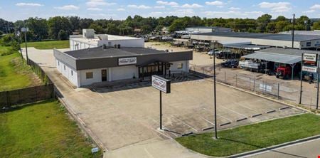 Preview of Industrial space for Rent at 5040 S Loop 340