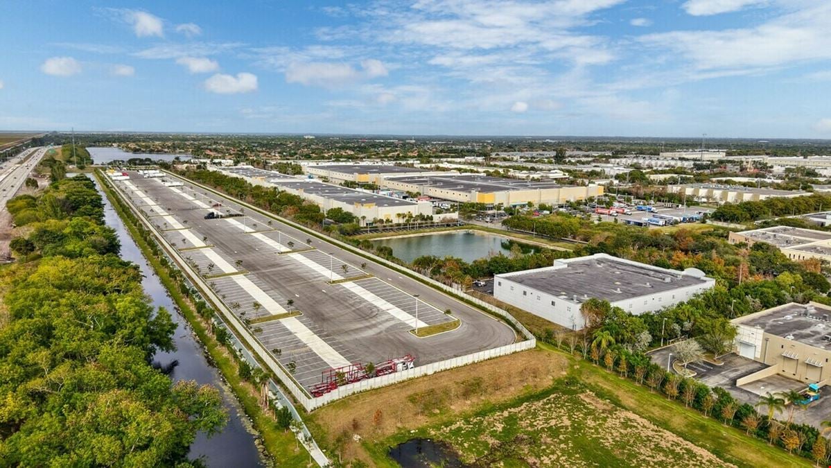 Freestanding Warehouse Building