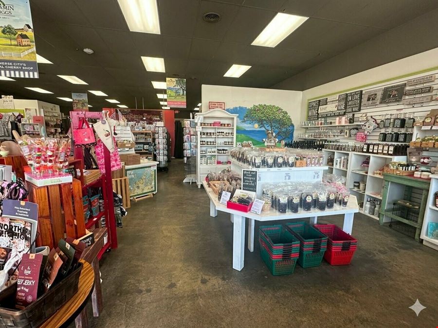 Retail Suite - Campus Plaza