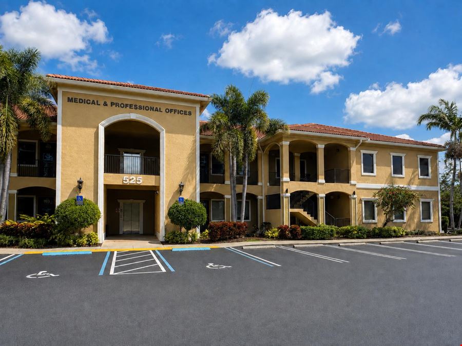 525 NW Lake Whitney Place