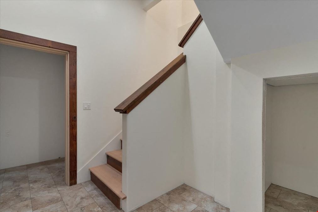 205 6th St.