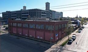 +/- 20,772 SF Service Building/Redevelopment Opportunity
