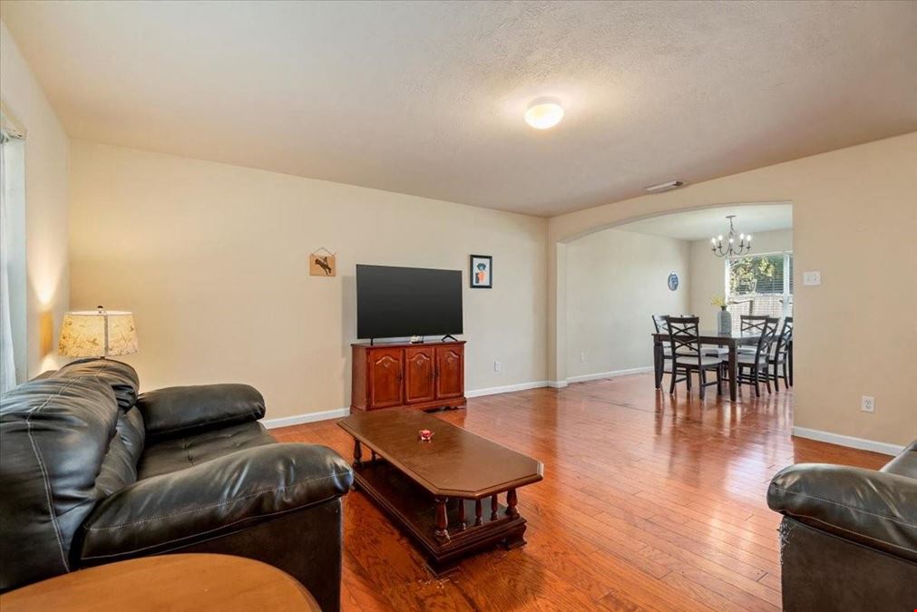 FOR SALE | 3231 Dogwood Springs Drive