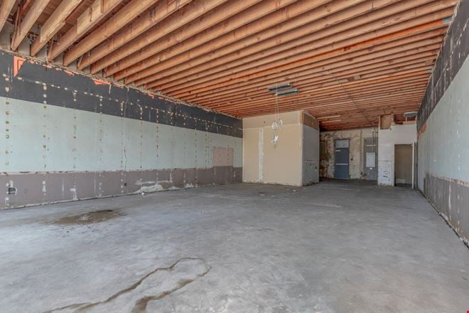 Preview of Retail space for Rent at 10004 Gravois Road