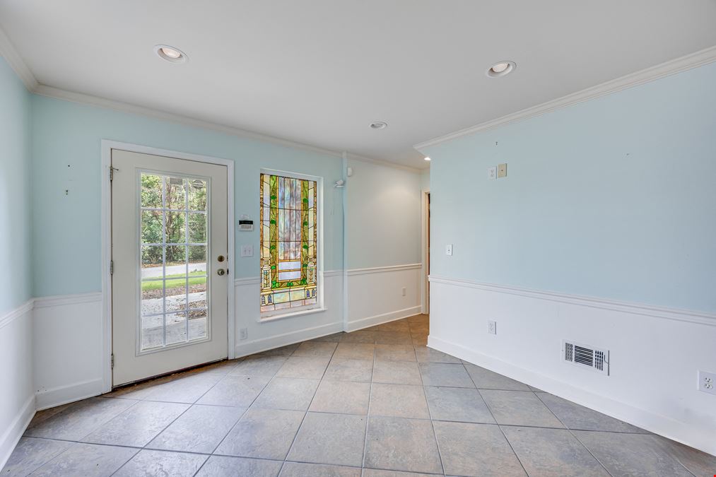 2234 Thompson Bridge Road, Suite 200
