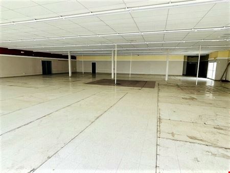 Preview of Retail space for Rent at 501-505 N. Poplar & 200-204 W. 5th
