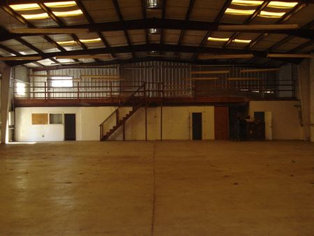 Preview of Industrial space for Sale at 4815 N Clark Ave.