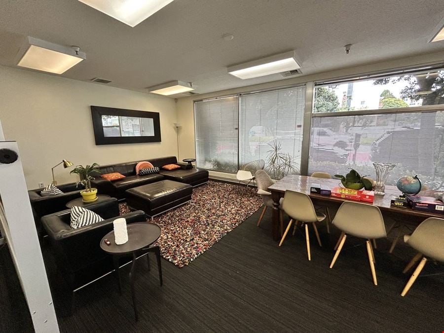 3330 Geary Blvd