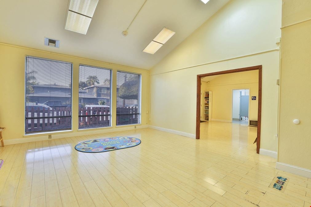 1110 Sunnyvale Saratoga