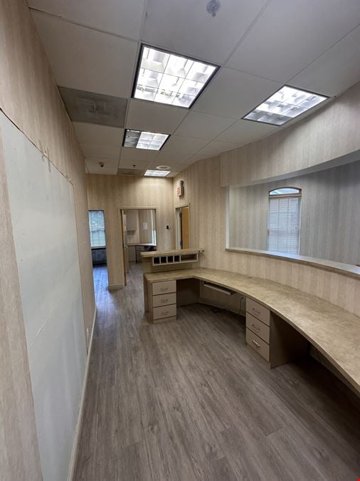 1,100 SF Medical Office Suite | $32.50/SF | Available For Lease