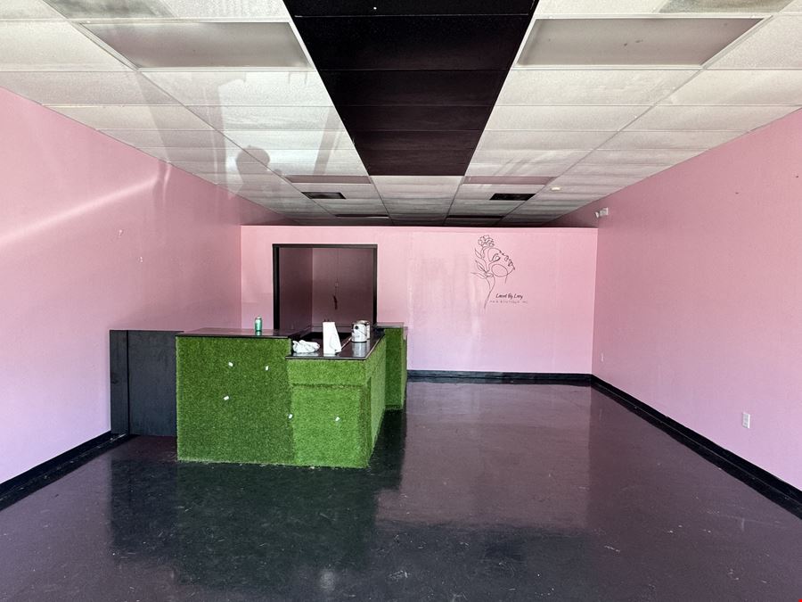 4114 Main St