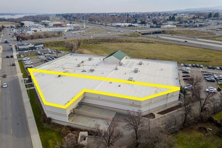Preview of Industrial space for Rent at 1661 Fowler Street