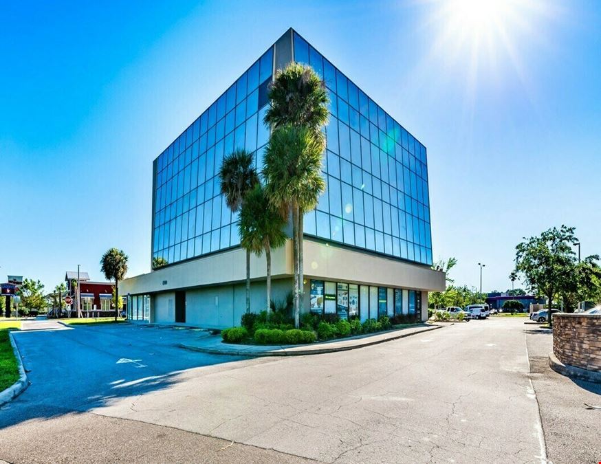 6900 BLDG