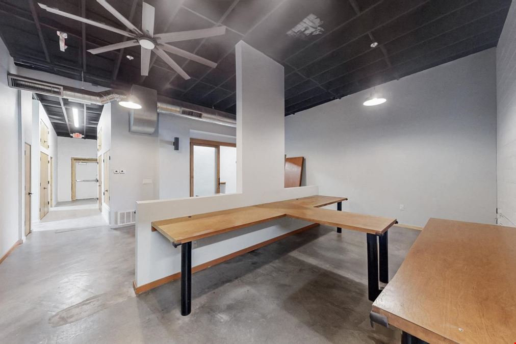 CLASS A LOS RANCHOS OFFICE/RETAIL SPACE