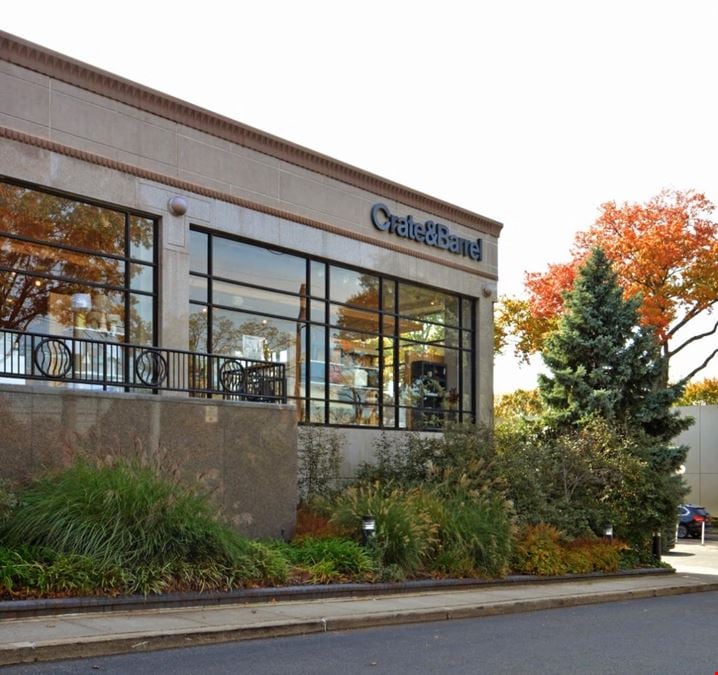 The Gate at Manhasset