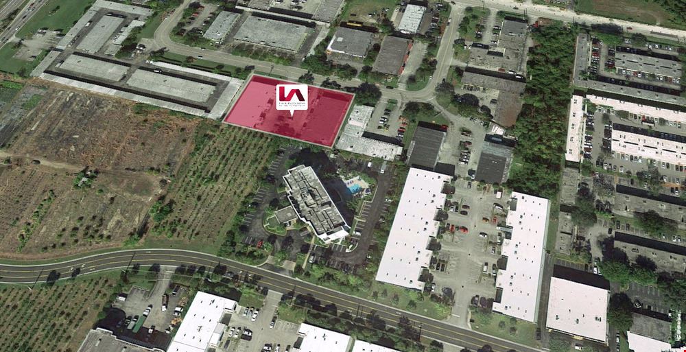 Kendall-Tamiami Flex Space Near Miami Executive Airport