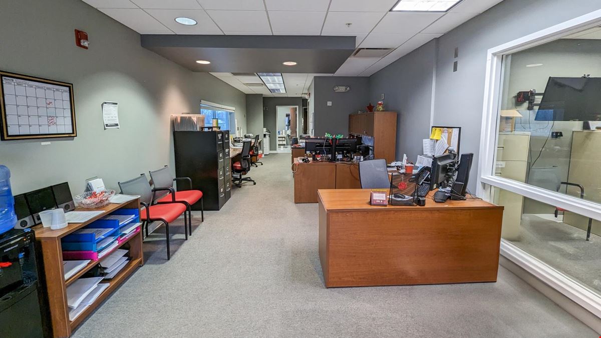 3900 Fairway Pl NW - Fairway Place NW Office Building